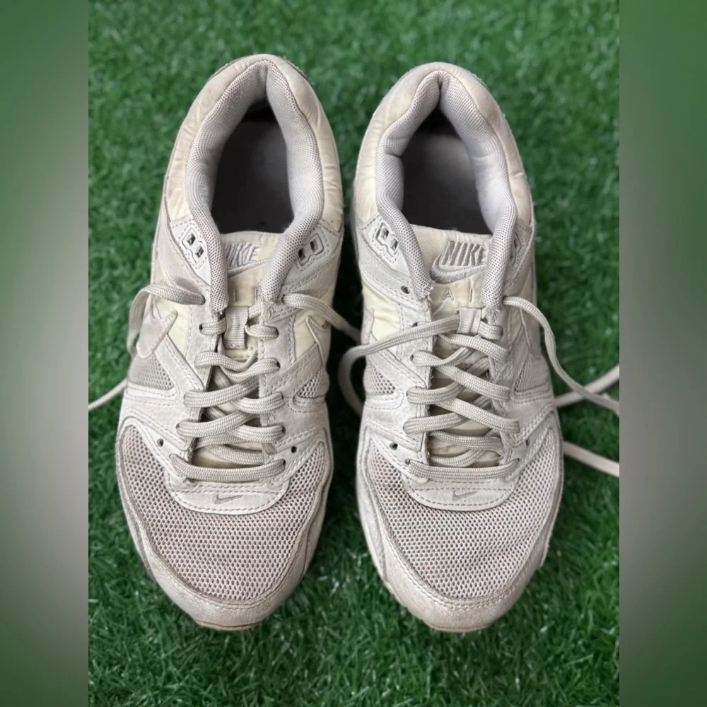 Nike good preowned